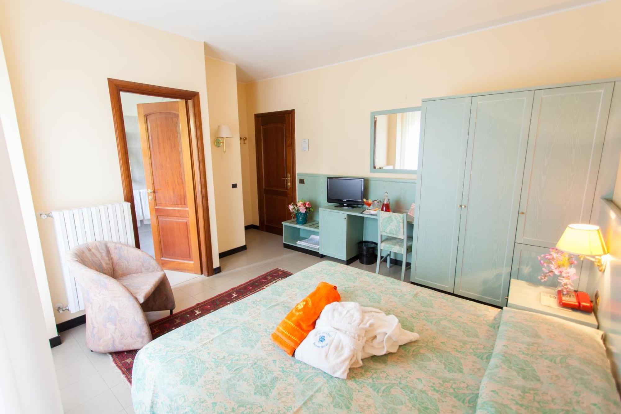 Hotel Sporting Tabiano Terme Quarto foto